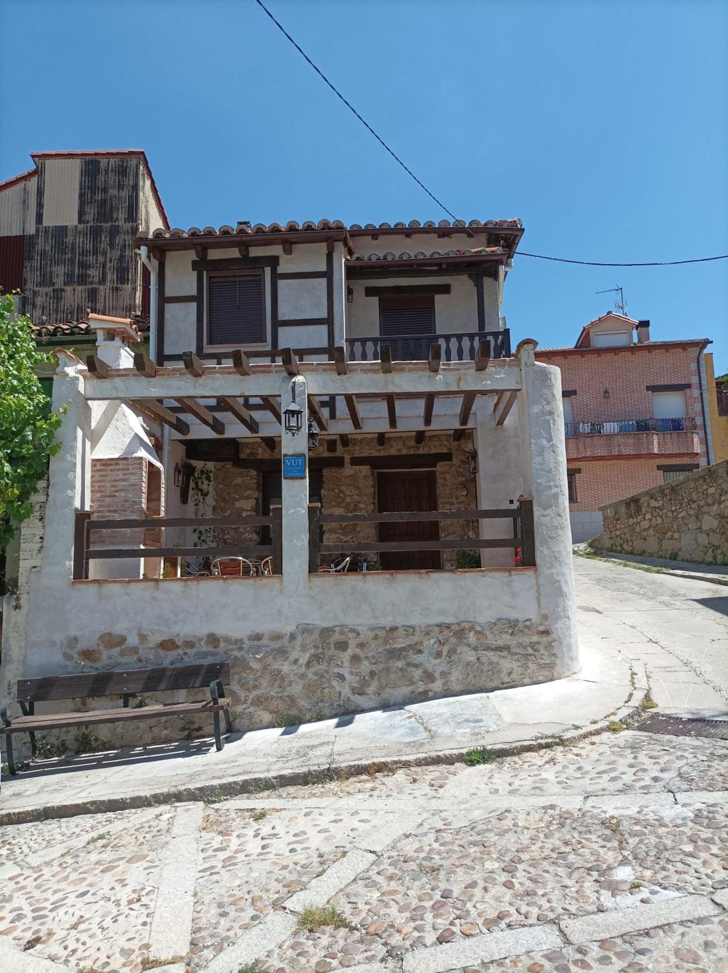 Casa Abuelo Cani Arenas de San Pedro Exterior photo